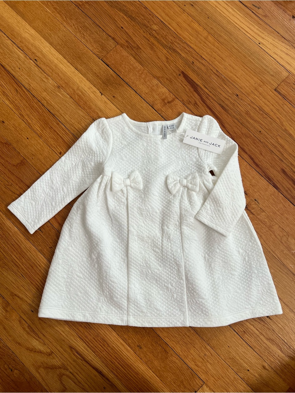 NWT Janie and Jack White Textured Bow Dress for Kids 12-18M
